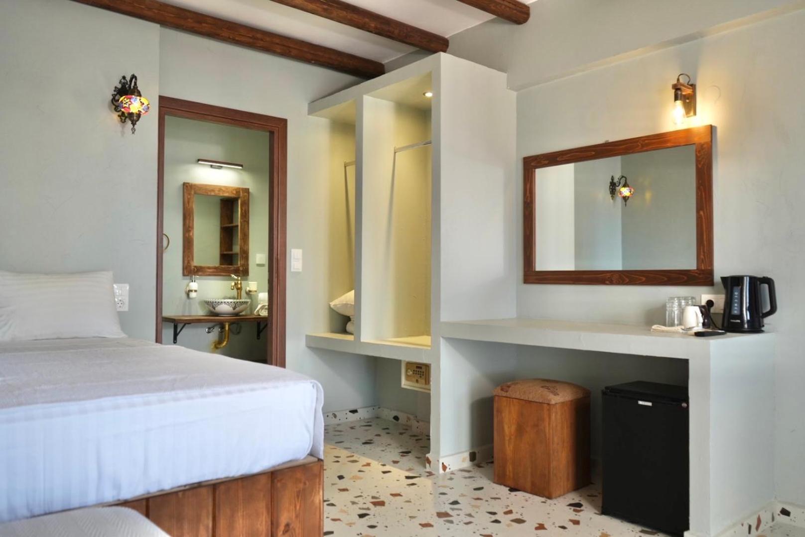 George Suites Stegna อาร์คานเยโลส ภายนอก รูปภาพ